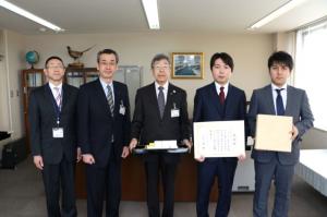 株式会社スコレーから防犯ブザーの寄贈