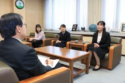 高校生帰国報告の写真2
