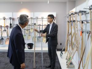 長さの違う鍬